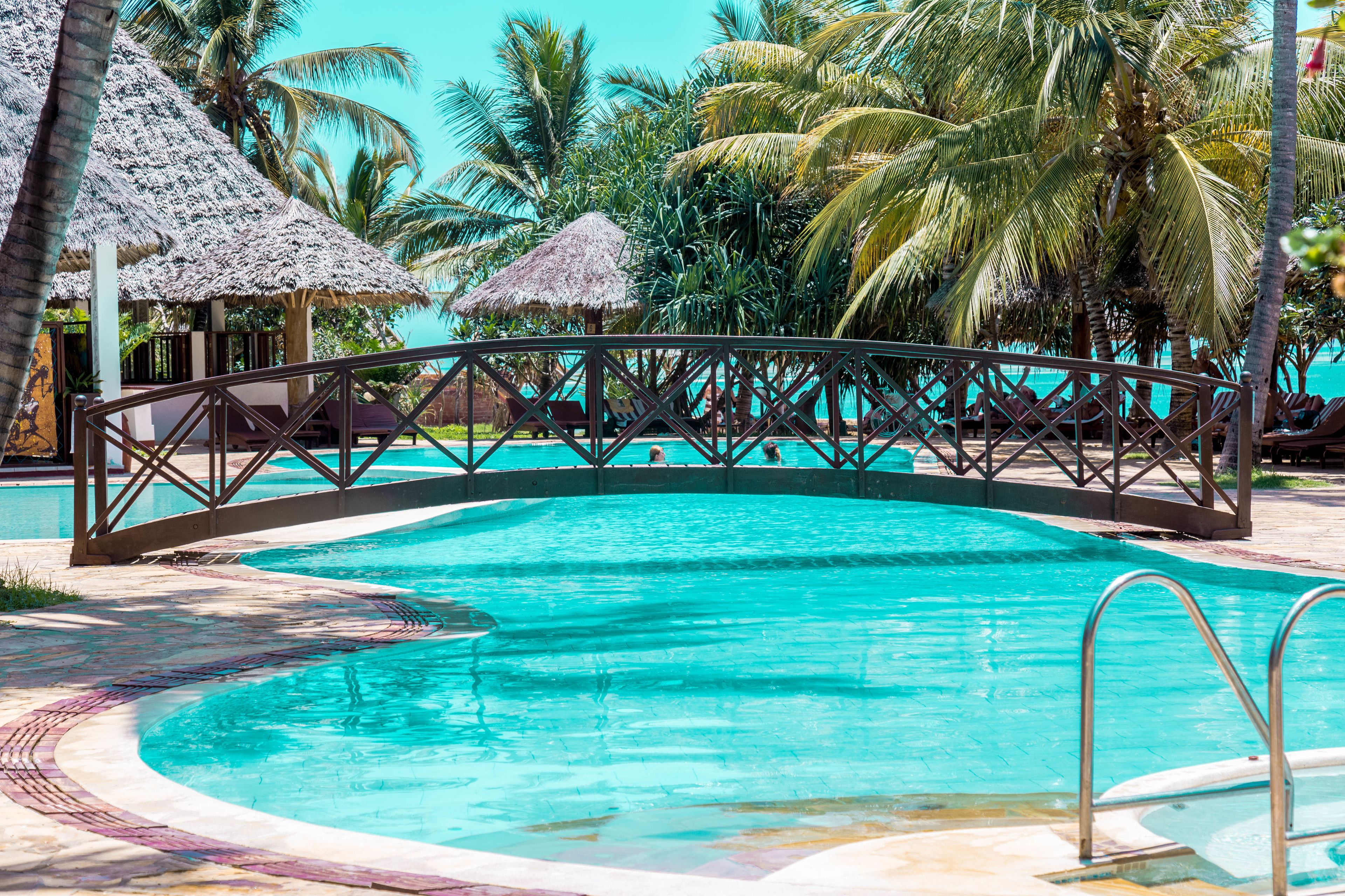 2 outdoor pools, pool umbrellas, pool loungers