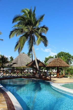2 outdoor pools, pool umbrellas, sun loungers