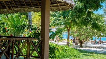 Chambre, en front de mer | Vue depuis le balcon