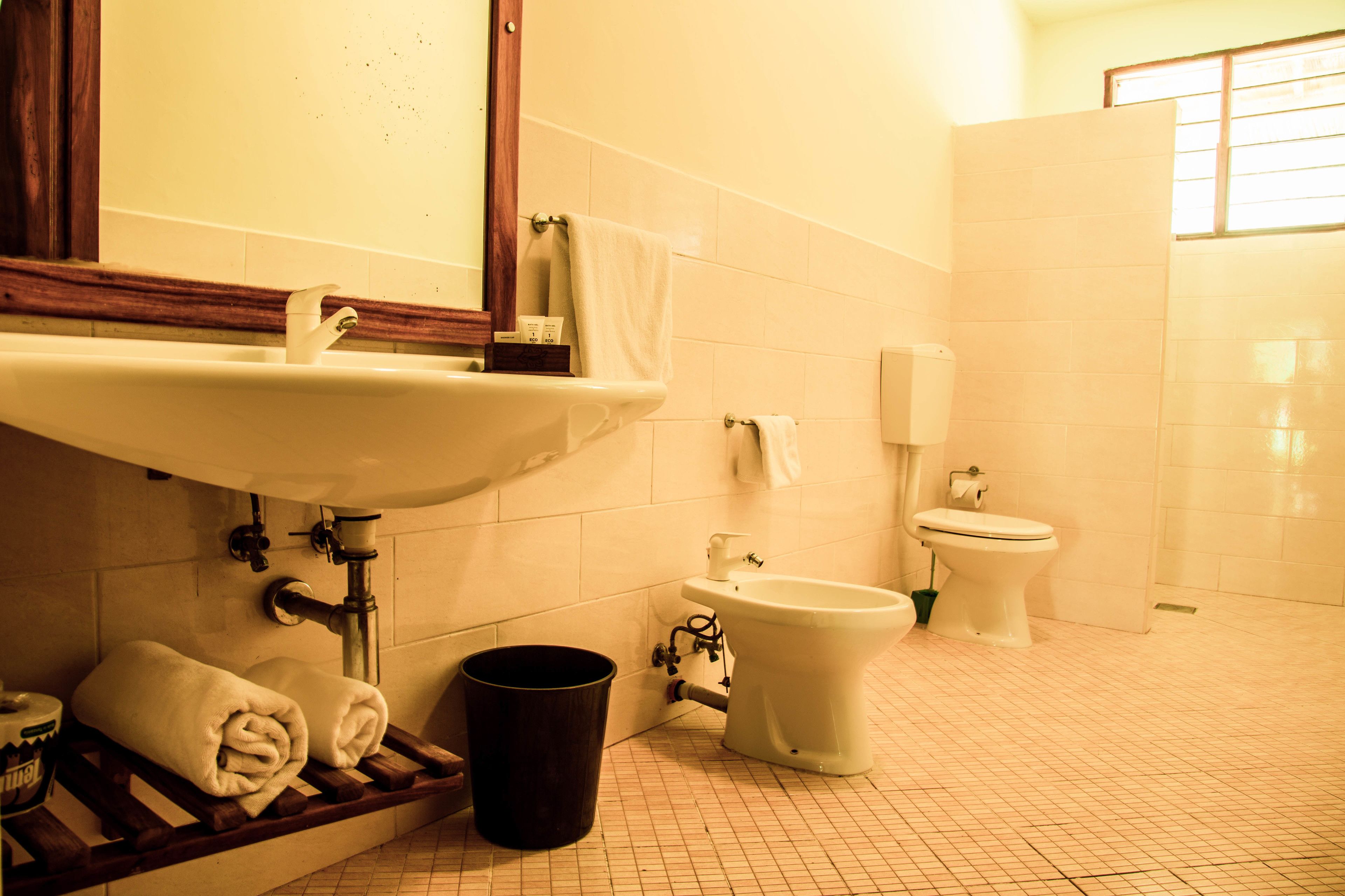 family room | bathroom shower