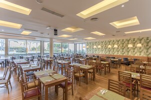 Dinner served, Portuguese cuisine, pool views 