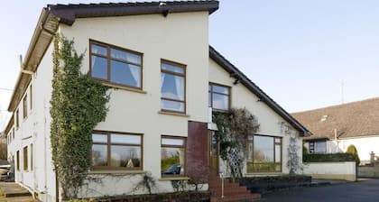 Aisleigh Guest House