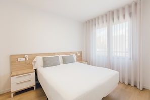 Decoración personalizada, muebles diferentes y escritorio