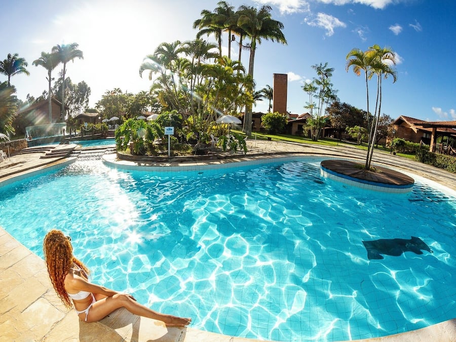 7 piscines extérieures, cabanons gratuits, parasols de plage
