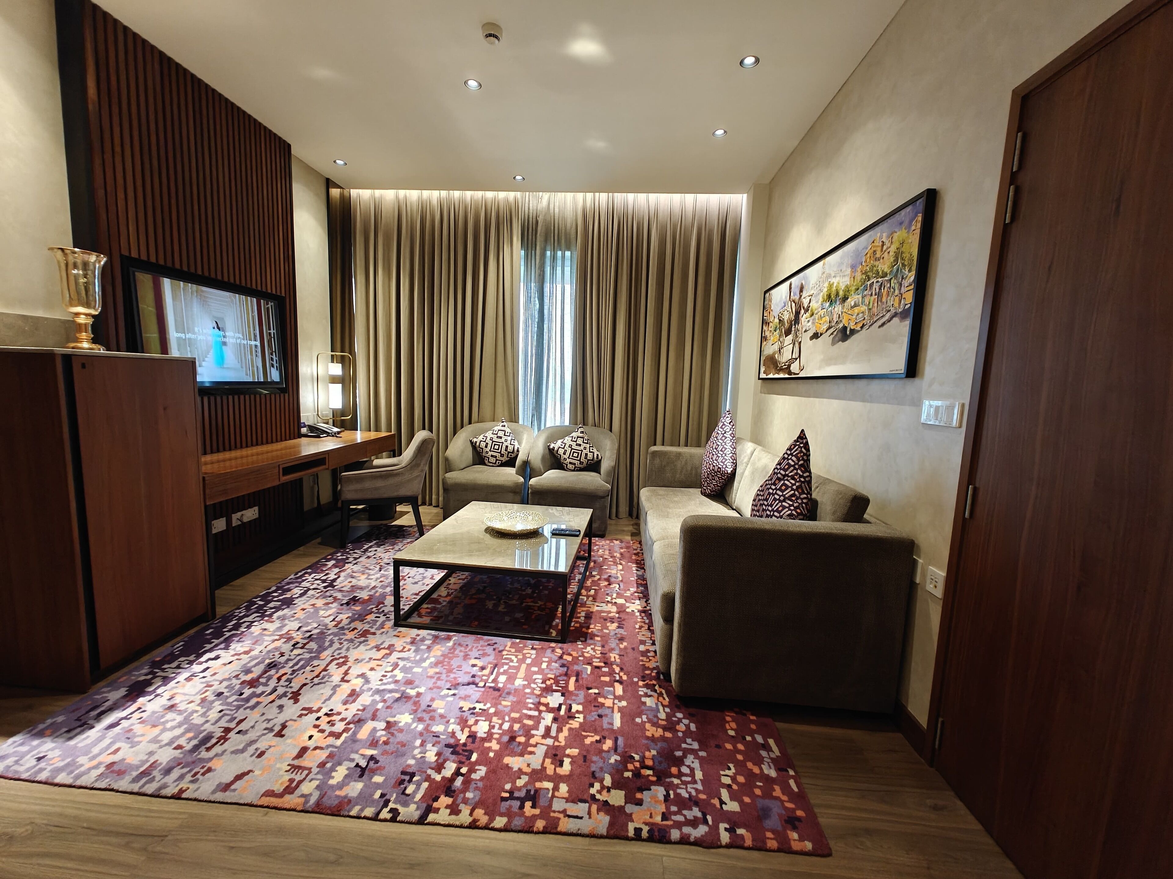 premium suite (both ways airport transfer) | premium bedding, free minibar items, in-room safe