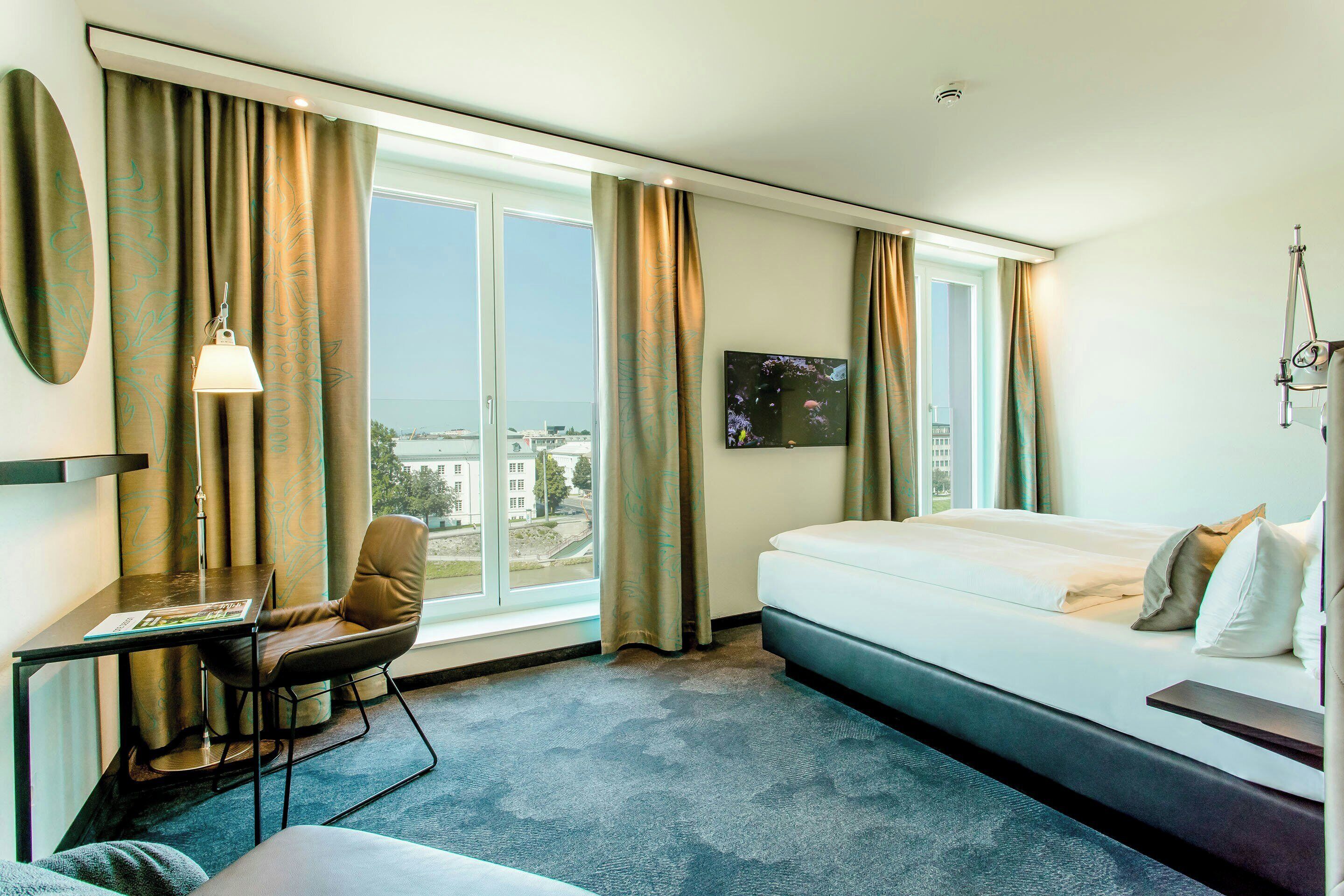 Soundproofing, iron/ironing board, free WiFi, bed sheets