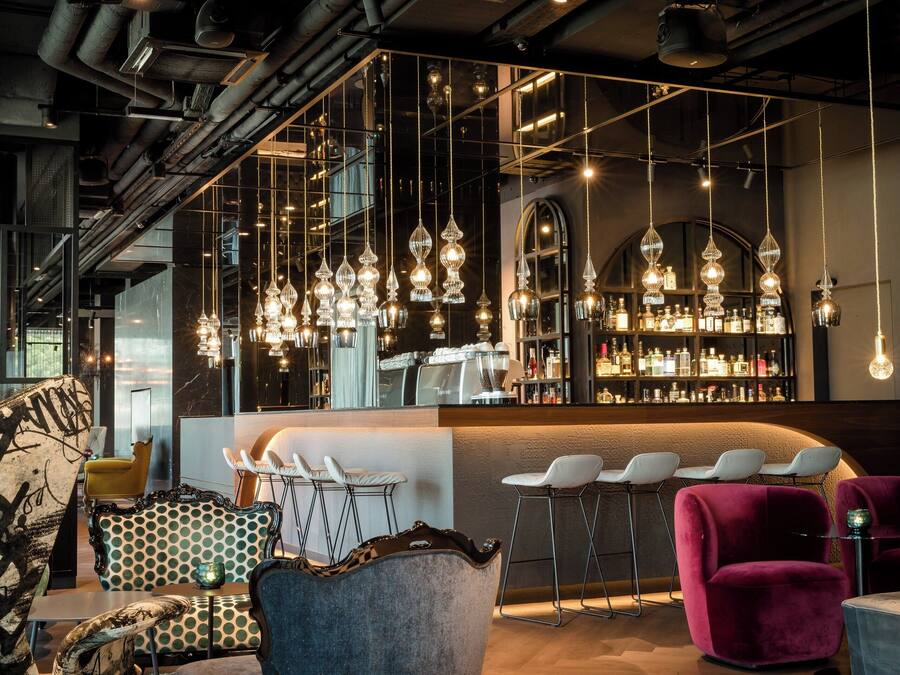 Bar (en el alojamiento)