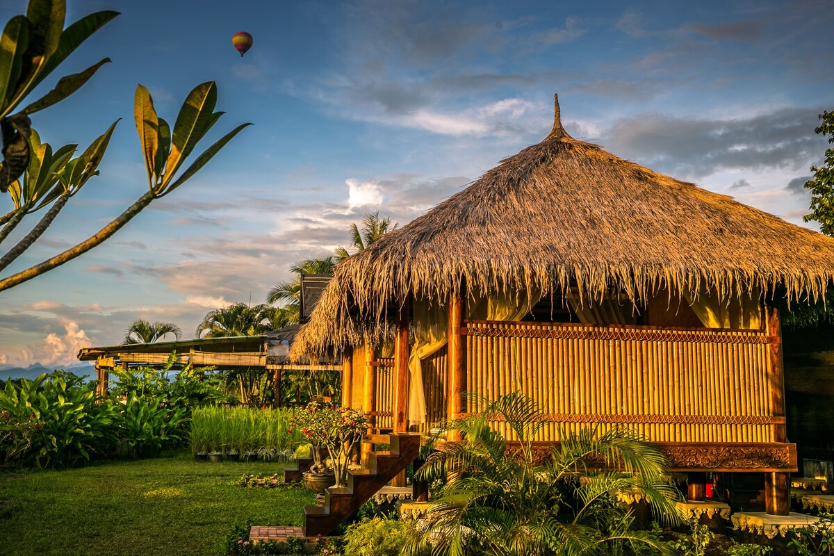 Riverside Boutique Resort, Vang Vieng