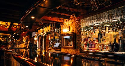 Crazy Bear Hotel-Stadhampton