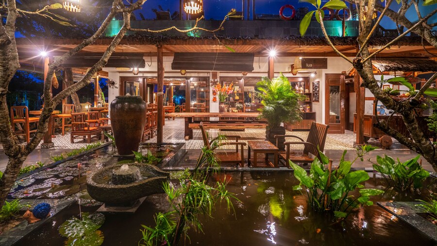 호이안 치크 그린 리트릿