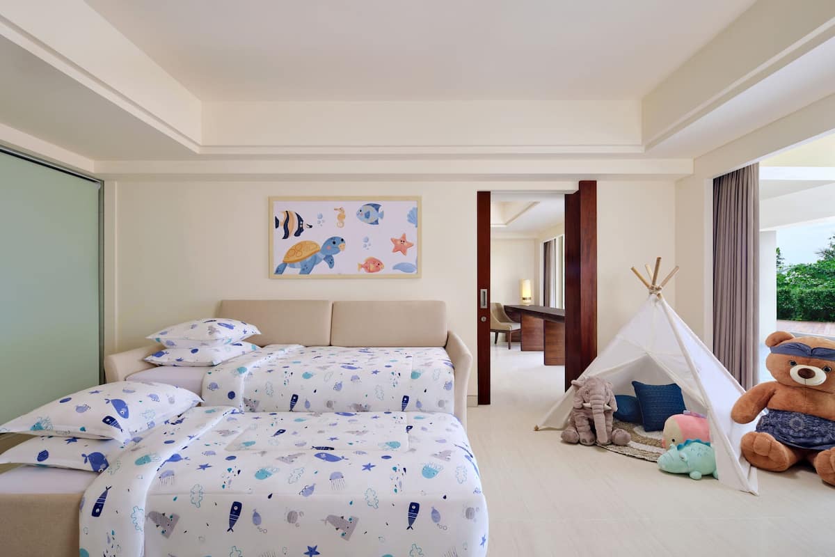 Familien-Suite, 1 Schlafzimmer, Gartenblick (Terrace) | 1 Schlafzimmer, hochwertige Bettwaren, Zimmersafe, Schreibtisch