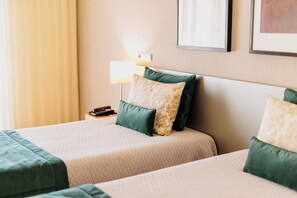 Deluxe Twin Room, Terrace | Minibar, desk, soundproofing, free WiFi - Casas Novas Countryside Hotel Spa & Events (Chaves)