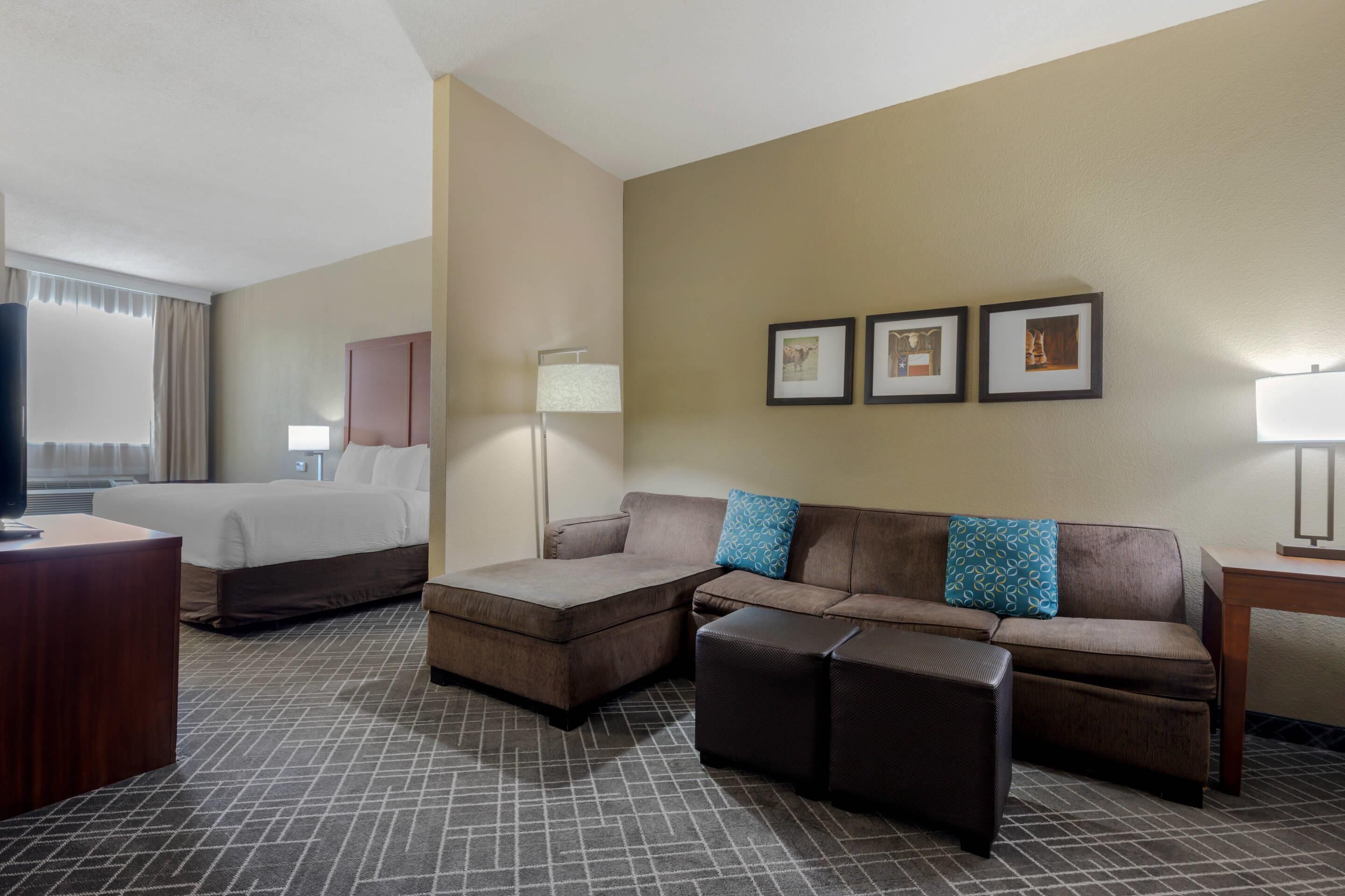 egyptian cotton sheets, premium bedding, down duvets, pillow-top beds