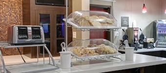 Comfort Suites Waco North - Near University Area