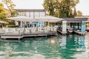 Dining - Seehotel Dr. Jilly (Poertschach am Woerthersee)