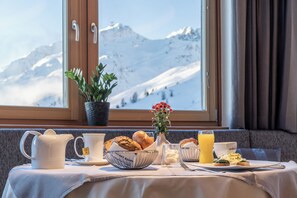 Komplett frokost er inkludert hver dag