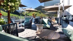 Terrasse au soleil