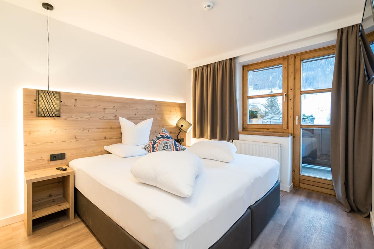 1 chambre, literie de qualité supérieure, couette en duvet d'oie