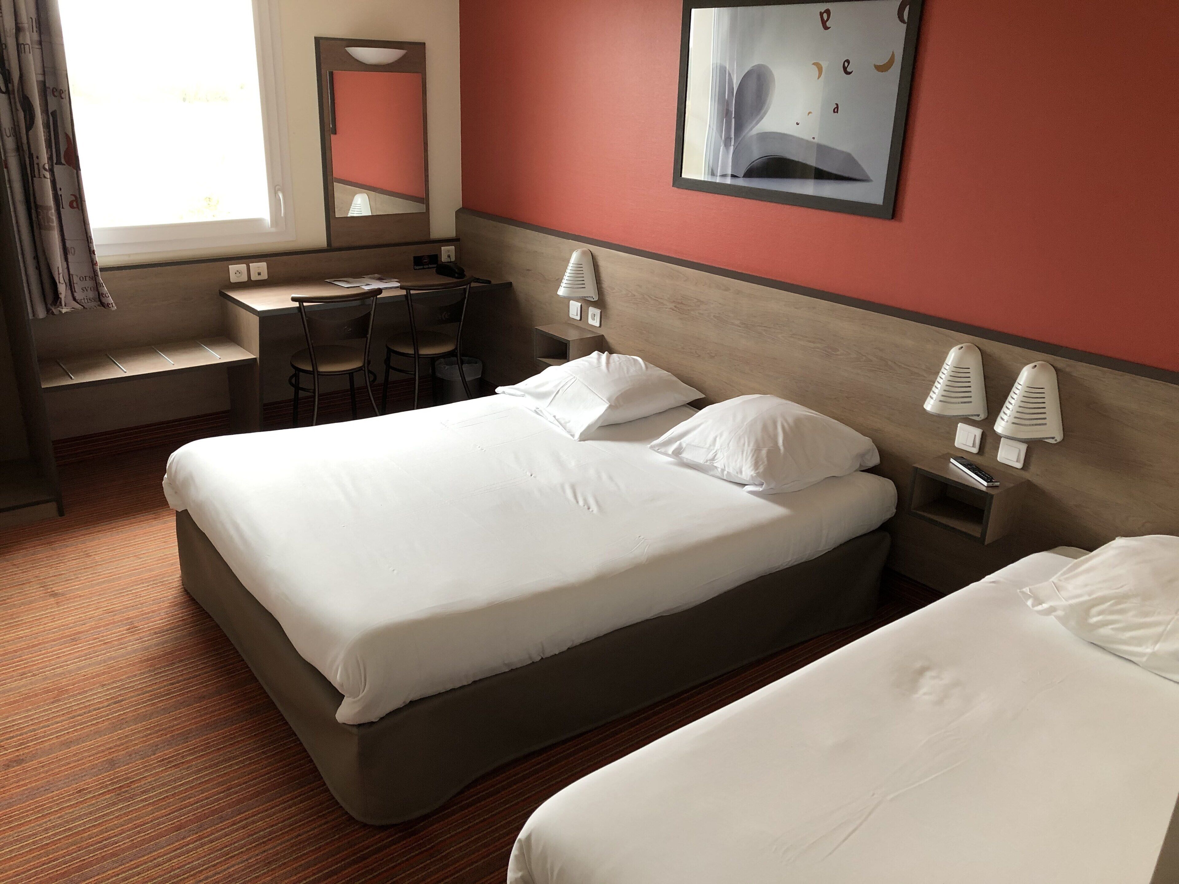 triple room | premium bedding, desk, soundproofing, iron/ironing board