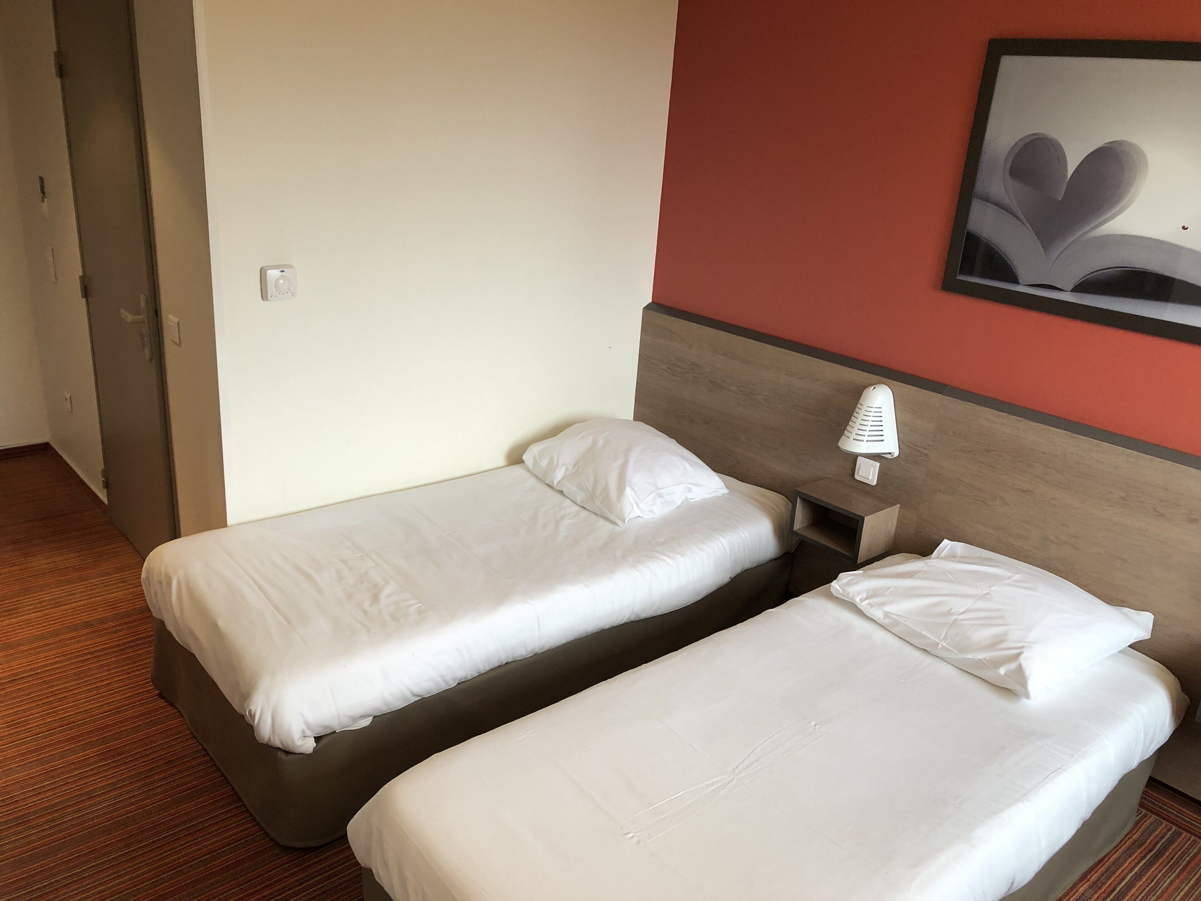 twin room | premium bedding, desk, soundproofing, iron/ironing board