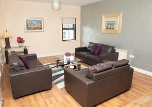 32-Zoll-Flachbildfernseher mit Kabelempfang, Fernseher