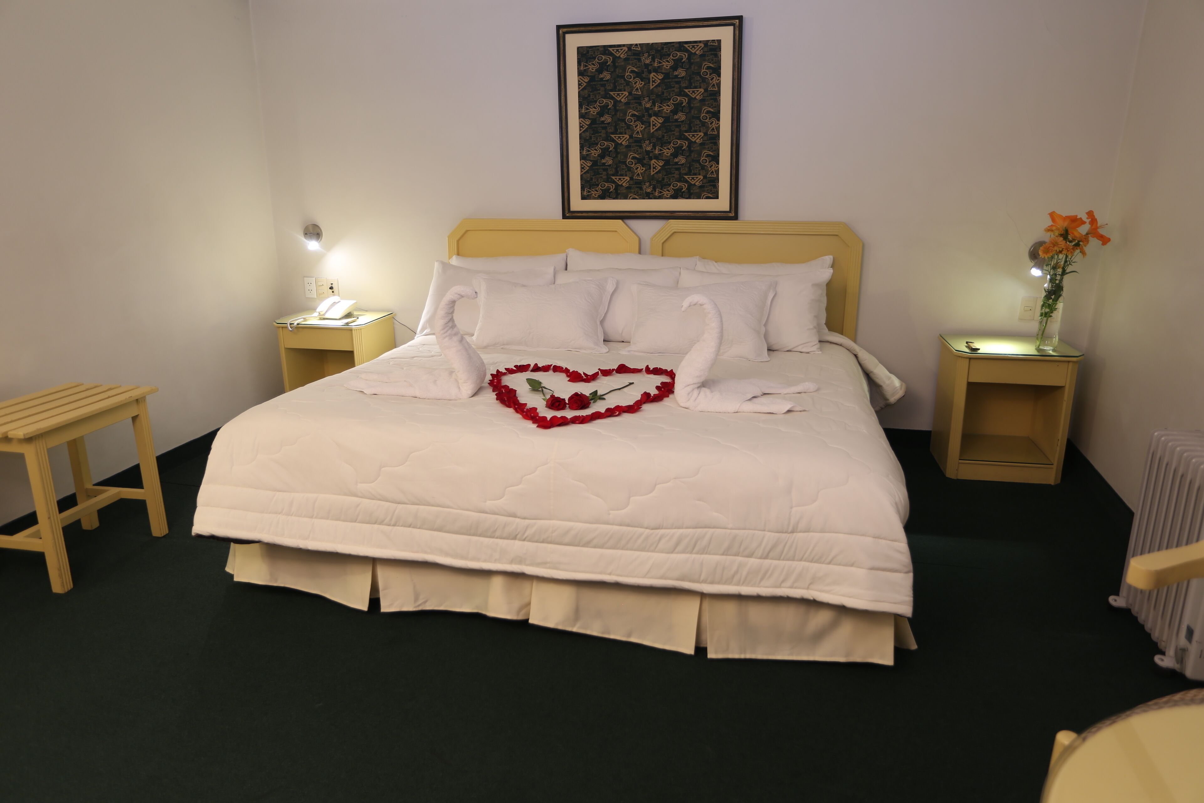 1 bedroom, frette italian sheets, pillow-top beds, in-room safe