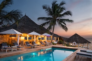 2 outdoor pools, pool umbrellas, sun loungers