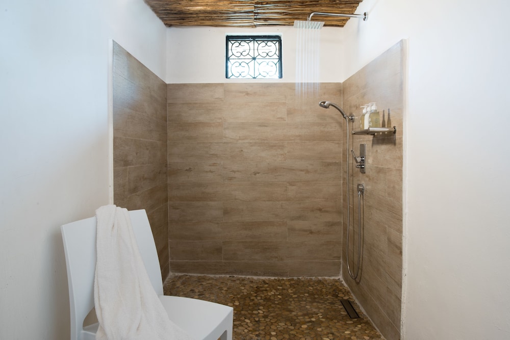 Chuini Zanzibar Beach Lodge by null