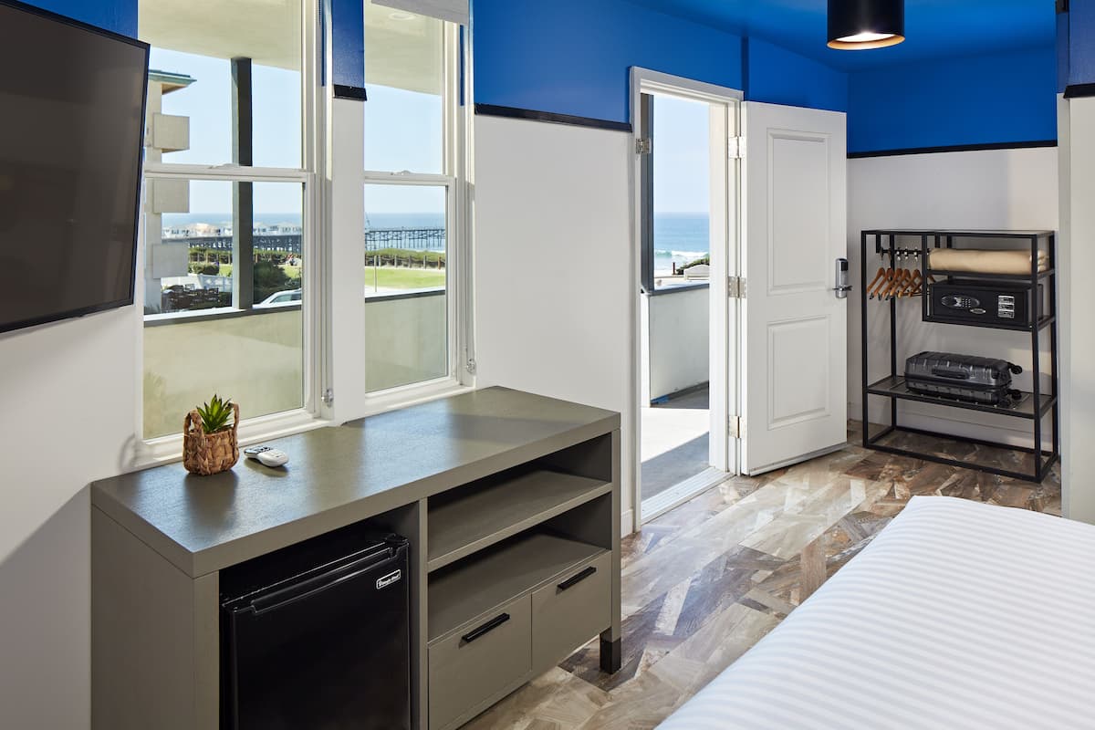 Habitación, 1 cama King size, vista al océano | Vista a la playa o el mar