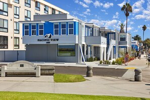 مدخل المنشأة