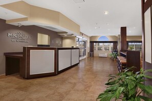 Lobby - Microtel Inn And Suites Sayre PA (Sayre)