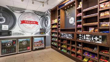 Snack bar