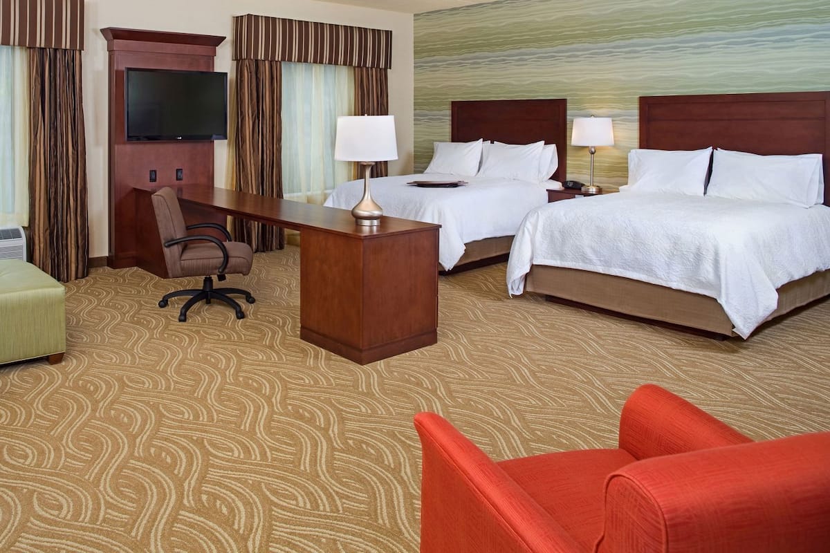 Ropa de cama de alta calidad, edredón, escritorio y cunas gratuitas