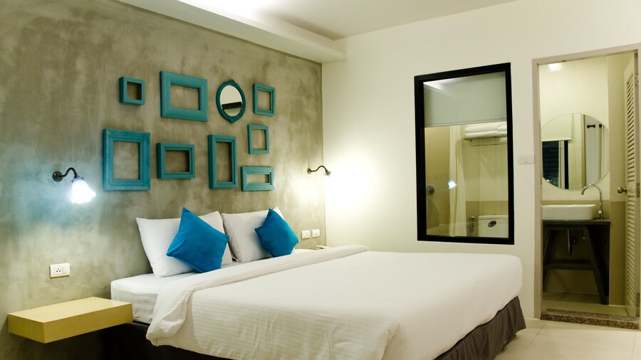 Acca Patong Apartments