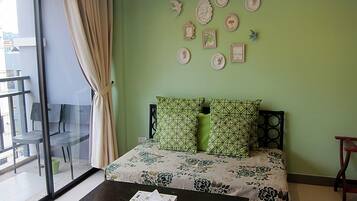 Junior Suite | In-room safe, blackout curtains, iron/ironing board