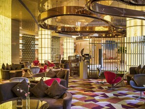 2 barer/lounger, bar ved poolen