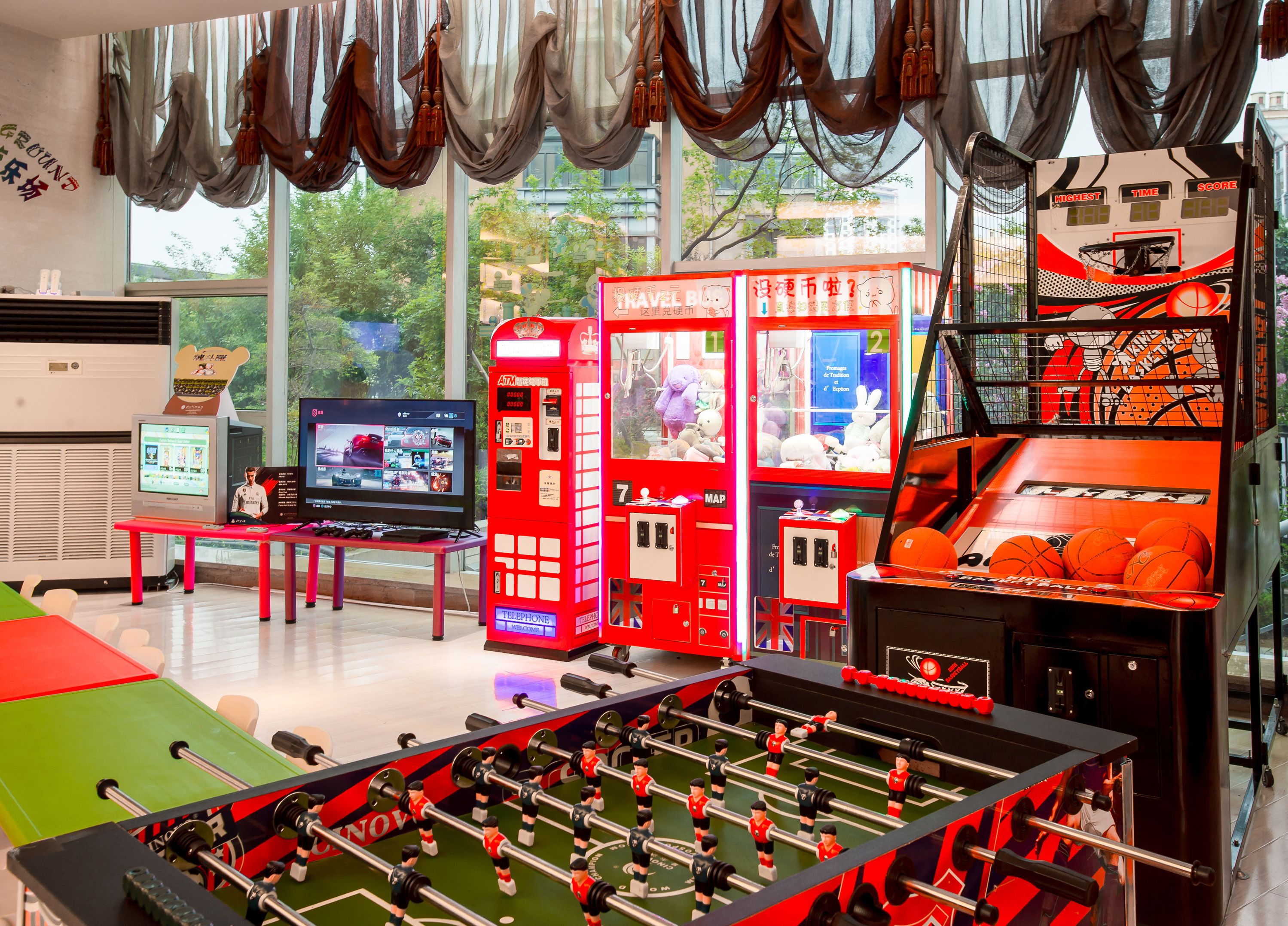 children’s play area – indoor