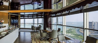 Pullman Linyi Lushang