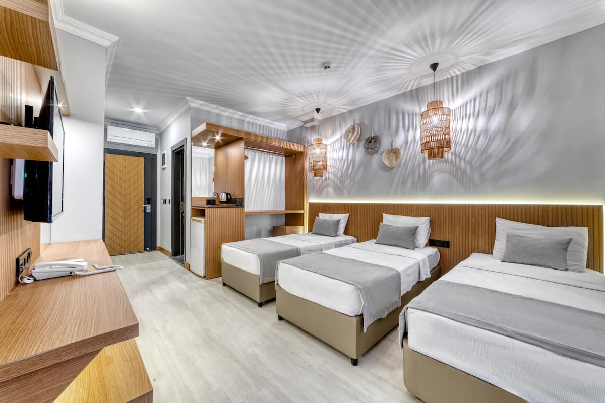 Dreibettzimmer