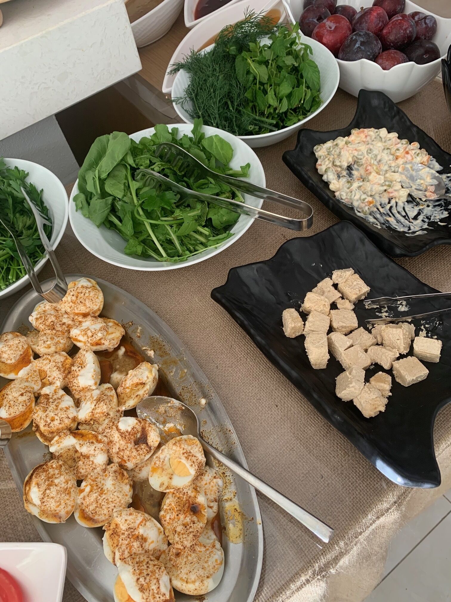 daily buffet breakfast (eur 8 per person)