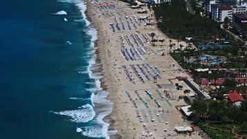 Beach nearby, beach towels