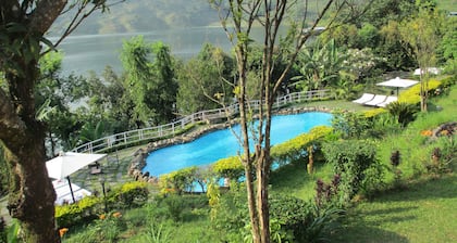 The Begnas Lake Resort & Villas