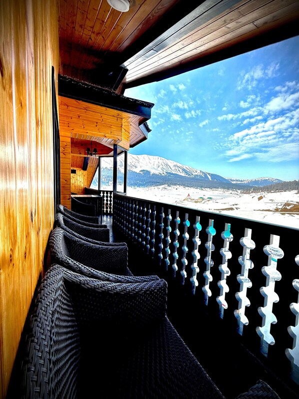 Front of property - The Vintage Gulmarg (Baramula)