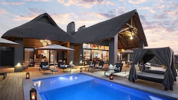 Outdoor pool, pool umbrellas