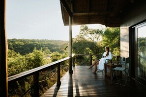 Classic Chalet | Terrace/patio - 57 Waterberg Lodge (Vaalwater)