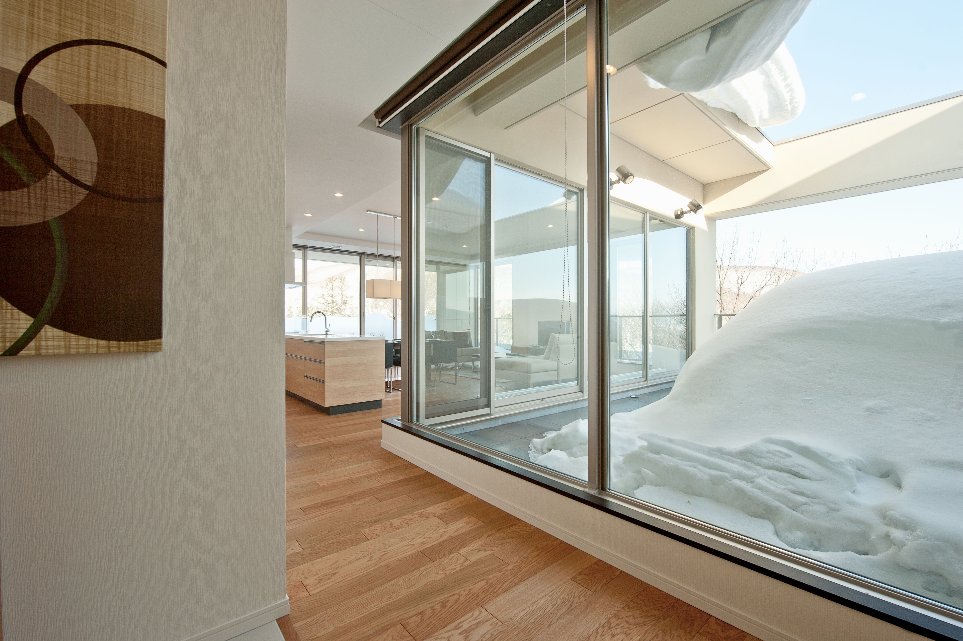 Penthouse, 2 Bedrooms | Living area | 40-inch LED TV with digital channels, TV, DVD player