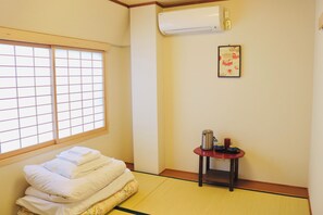 Twin Room with Shared Bathroom (2 Persons), Non Smoking | Iron/ironing board, free WiFi, bed sheets - Ikoi-no-ie (Kyoto)