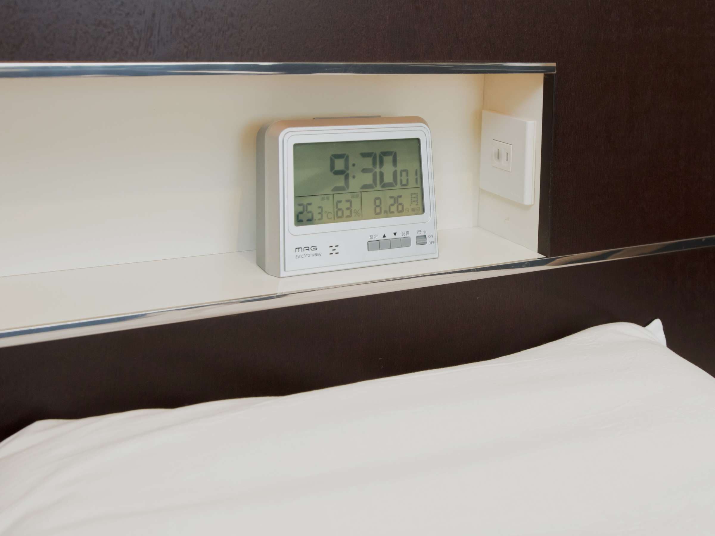 1 bedroom, down duvets, memory-foam beds, minibar