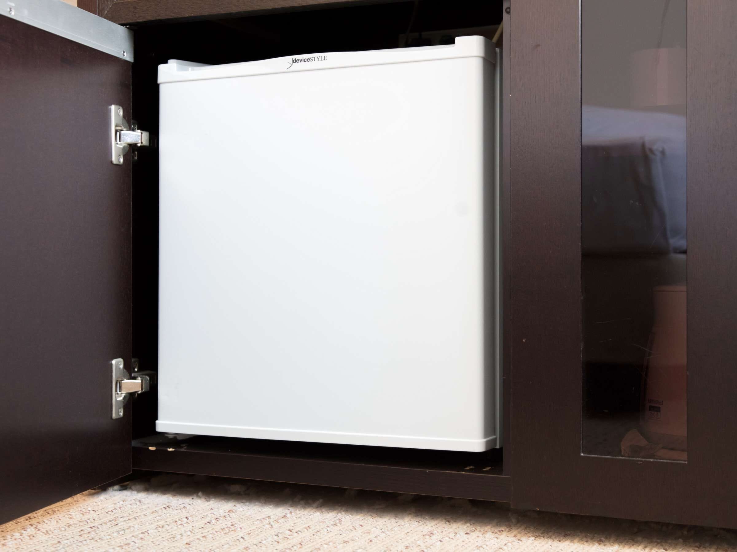 1 bedroom, down duvets, memory-foam beds, minibar