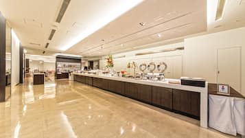 Desayuno buffet (JPY 1430 por persona)